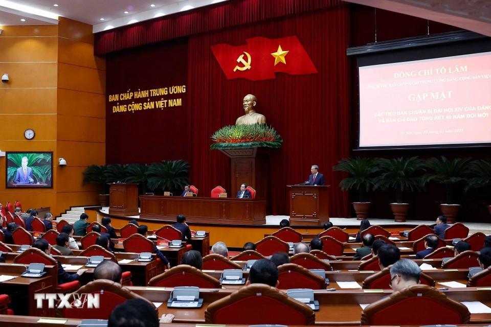Quang cảnh hội nghị. Ảnh: TTXVN. tienphong-102tbt1.jpg