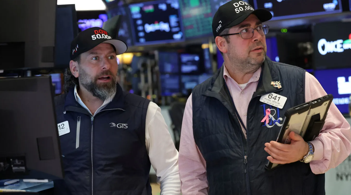 Dow Jones vượt mốc lịch sử, Phố Wall chờ dữ liệu kinh tế then chốt