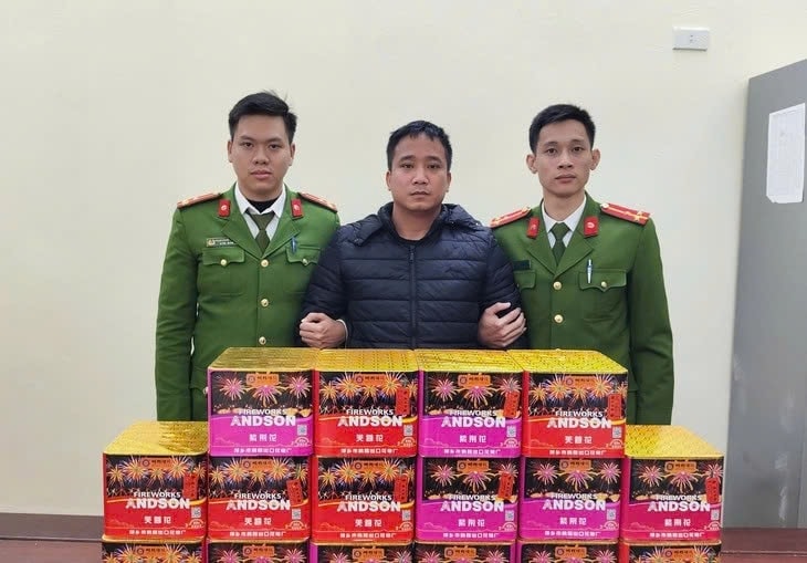 Kiểm tra một xe đầu kéo trên quốc lộ, phát hiện 16 hộp giấy nặng hơn 30kg, bắt nóng Lê Thanh Cao