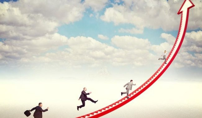 VIC, EIB, VCB... bứt phá, VN-Index tăng hơn 37 điểm