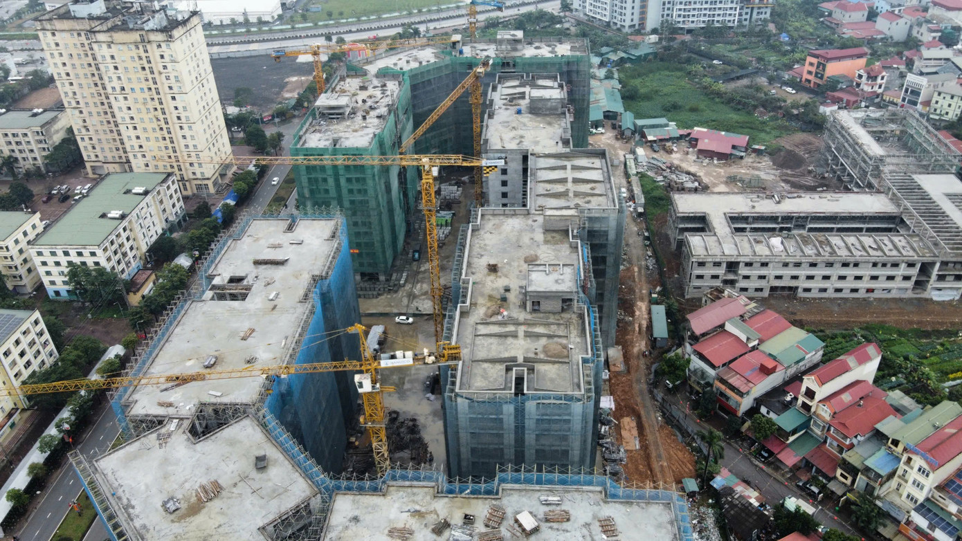 Giá bán căn hộ nhà ở xã hội được công bố ở mức 18,4 triệu đồng/m² (đã bao gồm VAT và phí bảo trì). Giá thuê khoảng 91.700 đồng/m²/tháng, trong khi giá thuê mua khoảng 312.860 đồng/m²/tháng. z7520061297558-af89189ee1eedde39931f429eb230c9b.jpg