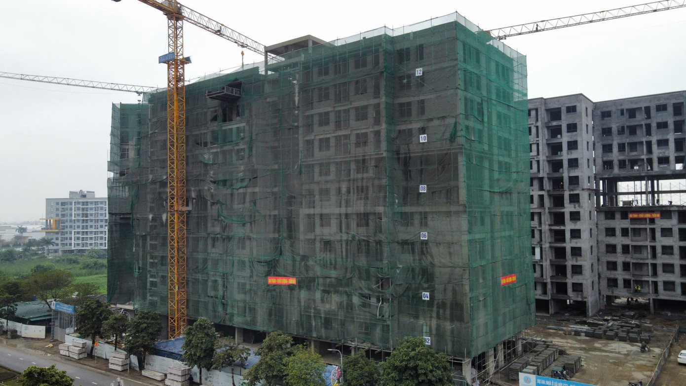 Dự án CT3 Kim Chung gồm 3 tòa nhà cao 9–12 tầng, có một tầng hầm và một tum thang, cung cấp tổng cộng 1.104 căn hộ, trong đó 929 căn nhà ở xã hội và 175 căn hộ thương mại. z7520061288610-b03e116be1647404a2276c485c8b052c.jpg