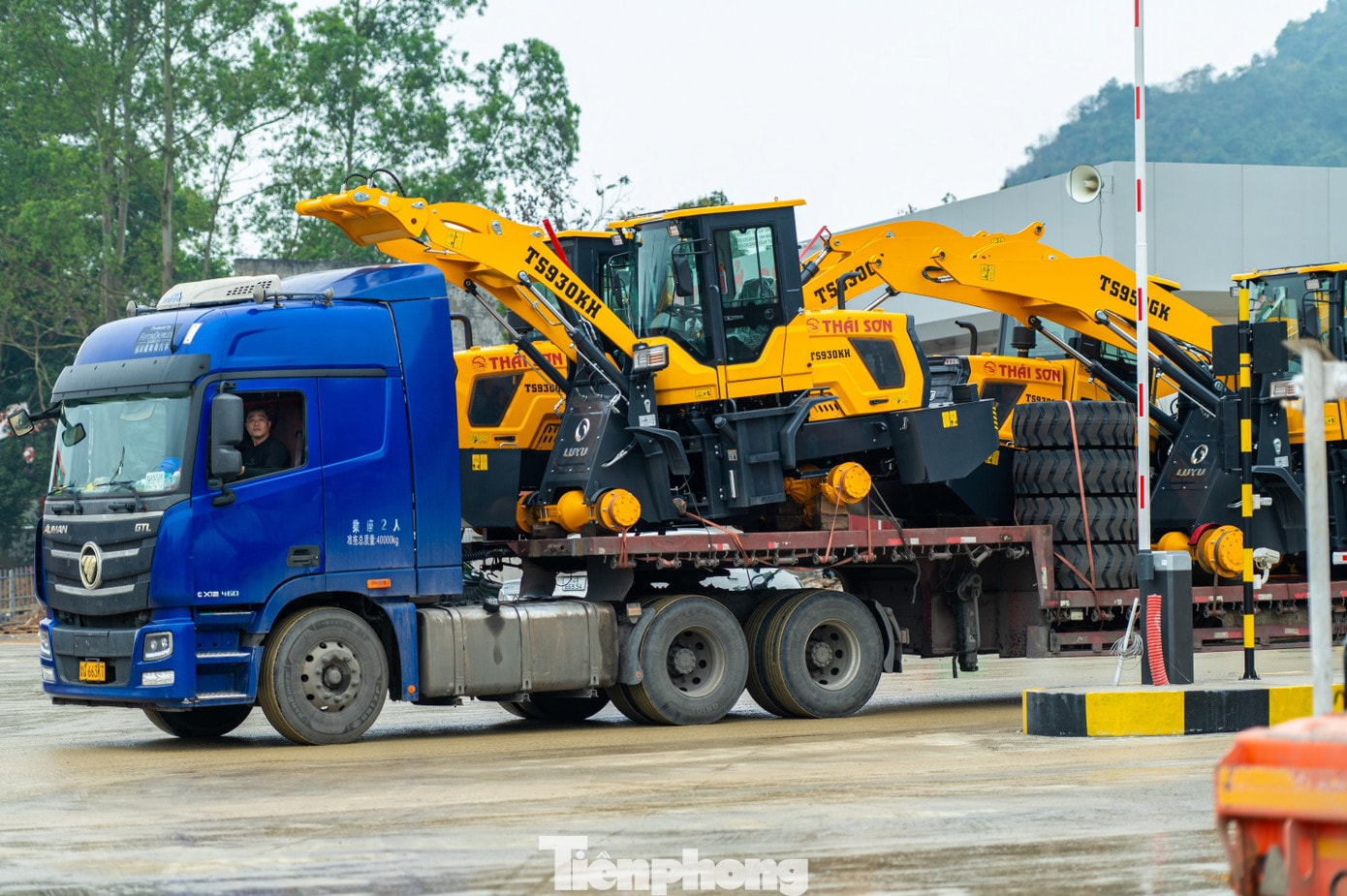 tp-quocnam-z62-9678.jpg