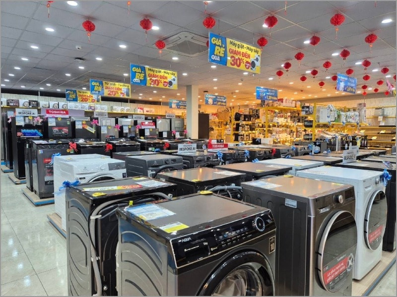 Xả hàng tới 60% trước Tết Bính Ngọ, một mặt hàng giảm kịch sàn vẫn ế