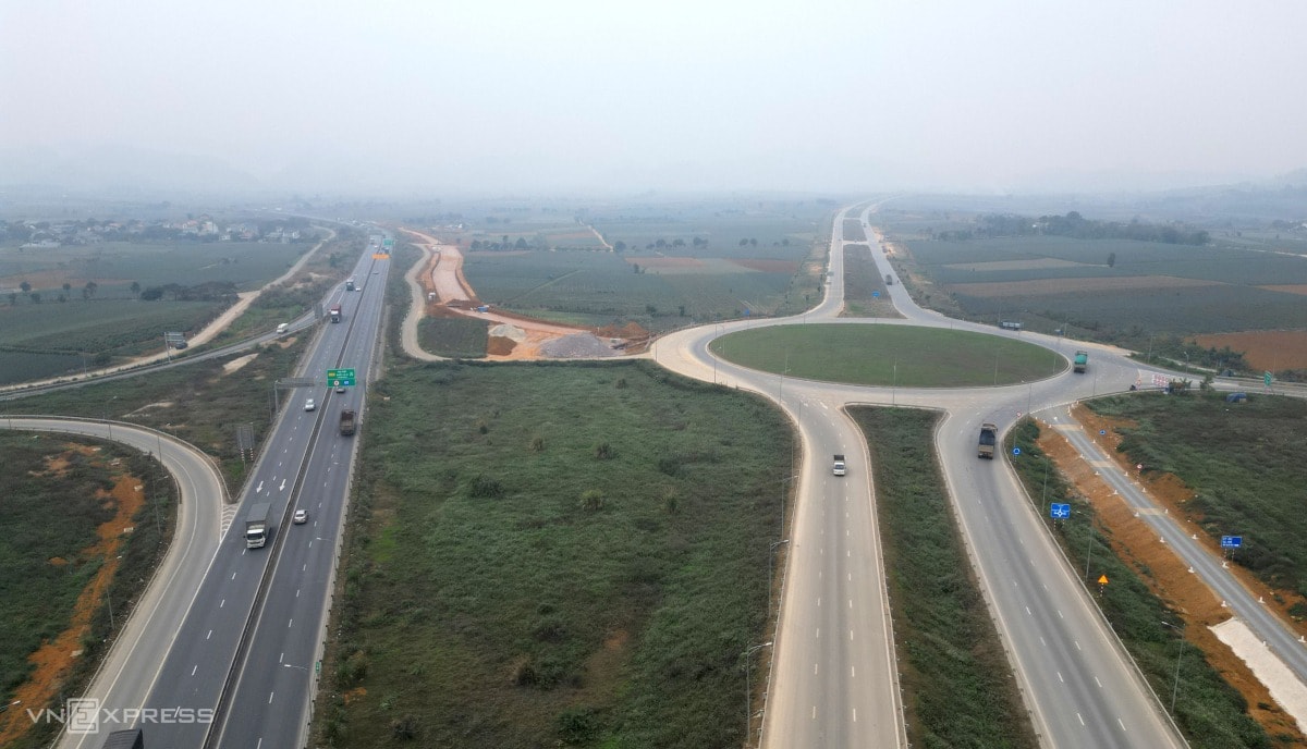Tuyến đại lộ gần 2.000 tỷ lớn nhất TP tương lai của Việt Nam sắp hoàn thành, quy mô lớn hơn nhiều đoạn tuyến cao tốc Bắc - Nam- Ảnh 2.