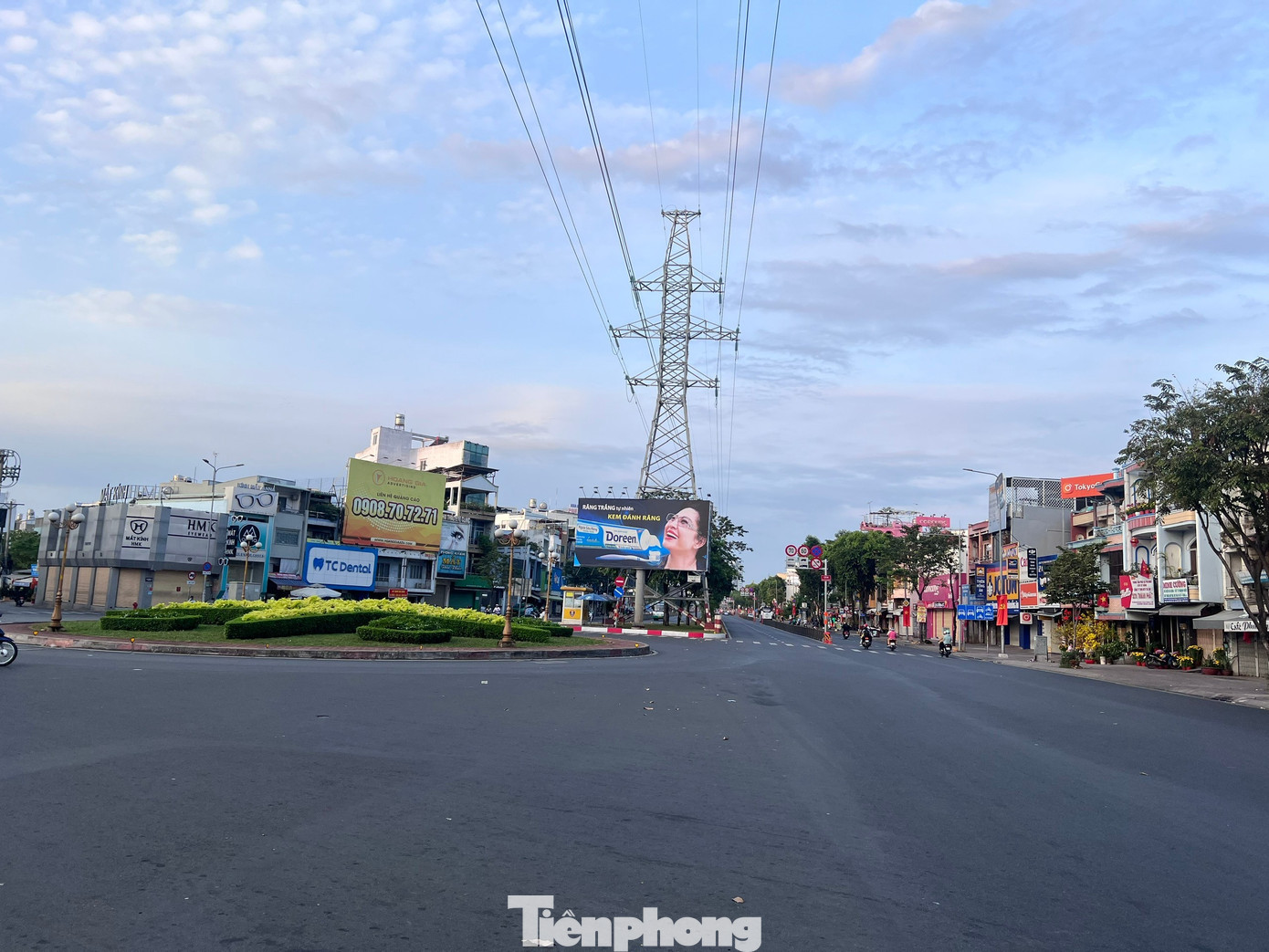 tp-duong-pho-uyen-phuong-11.jpg