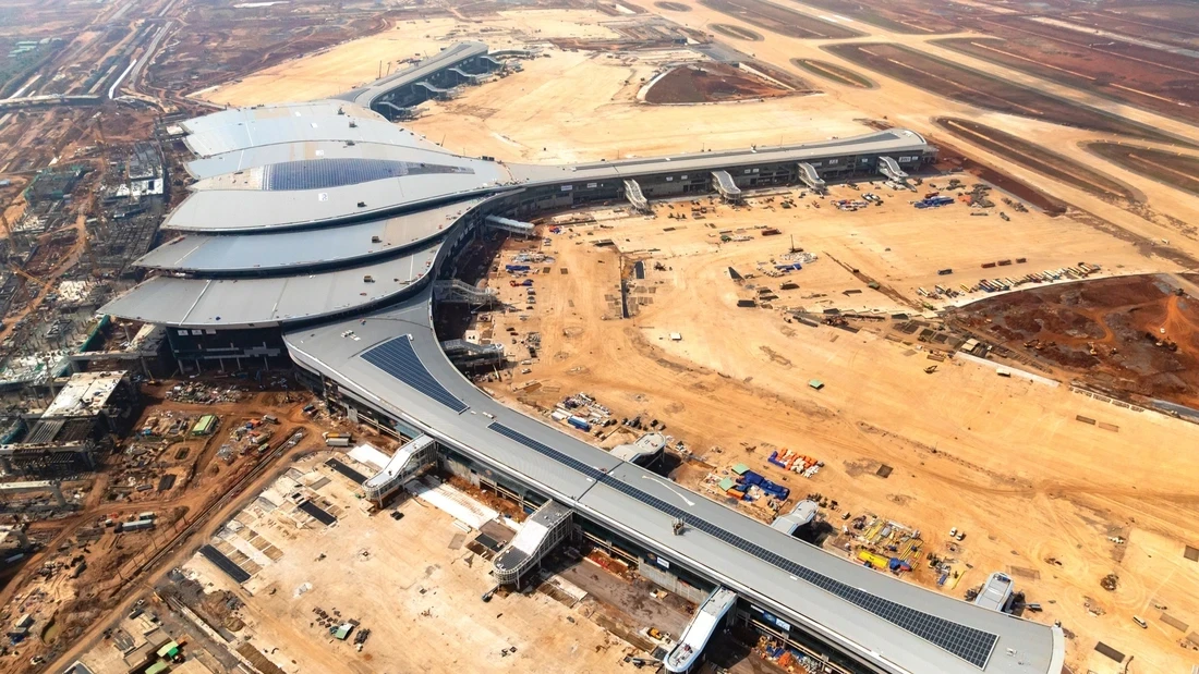 Ricons và câu chuyện 900 ngày bám công trường Long Thành, cùng Vietur nâng khối thép 5.300 tấn lên giữa không trung