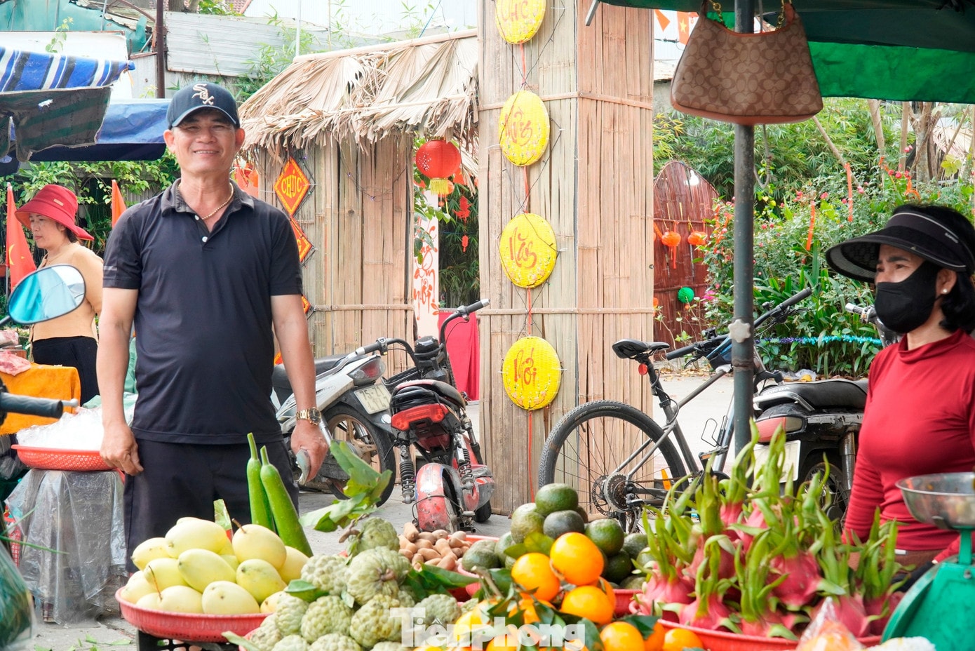 tp-6-cho-tet-gia-lac-1.jpg