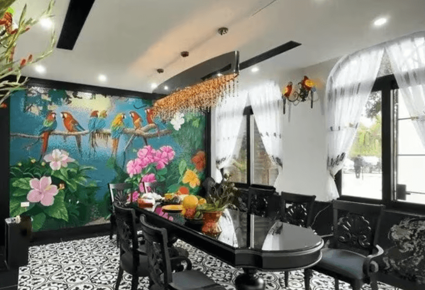 Chiêm ngưỡng căn biệt phủ gần 10.000m2 của NSND trẻ nhất Việt Nam- Ảnh 7. Chiêm ngưỡng căn biệt phủ gần 10.000m2 của NSND trẻ nhất Việt Nam- Ảnh 7.
