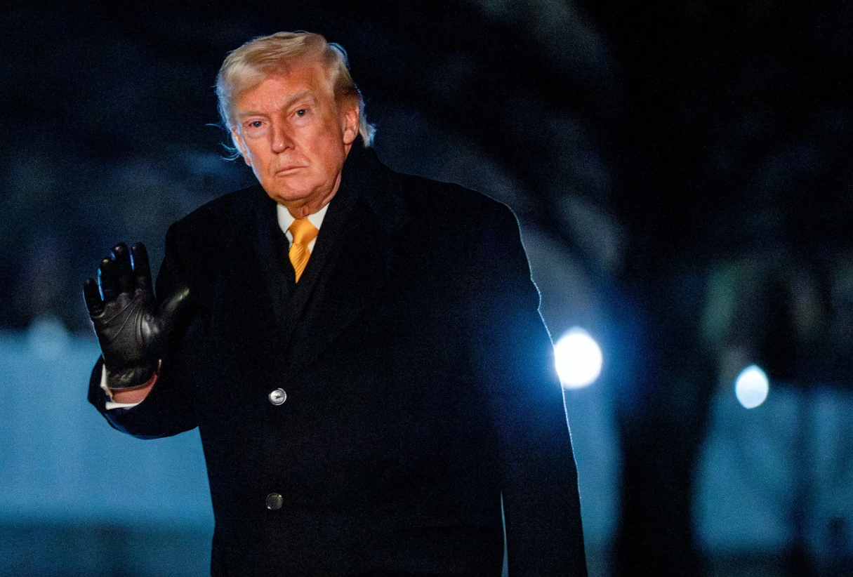 Nóng: Mỹ tăng cường lực lượng tại Trung Đông, ông Trump cảnh báo Iran chỉ còn vài ngày để đạt thỏa thuận