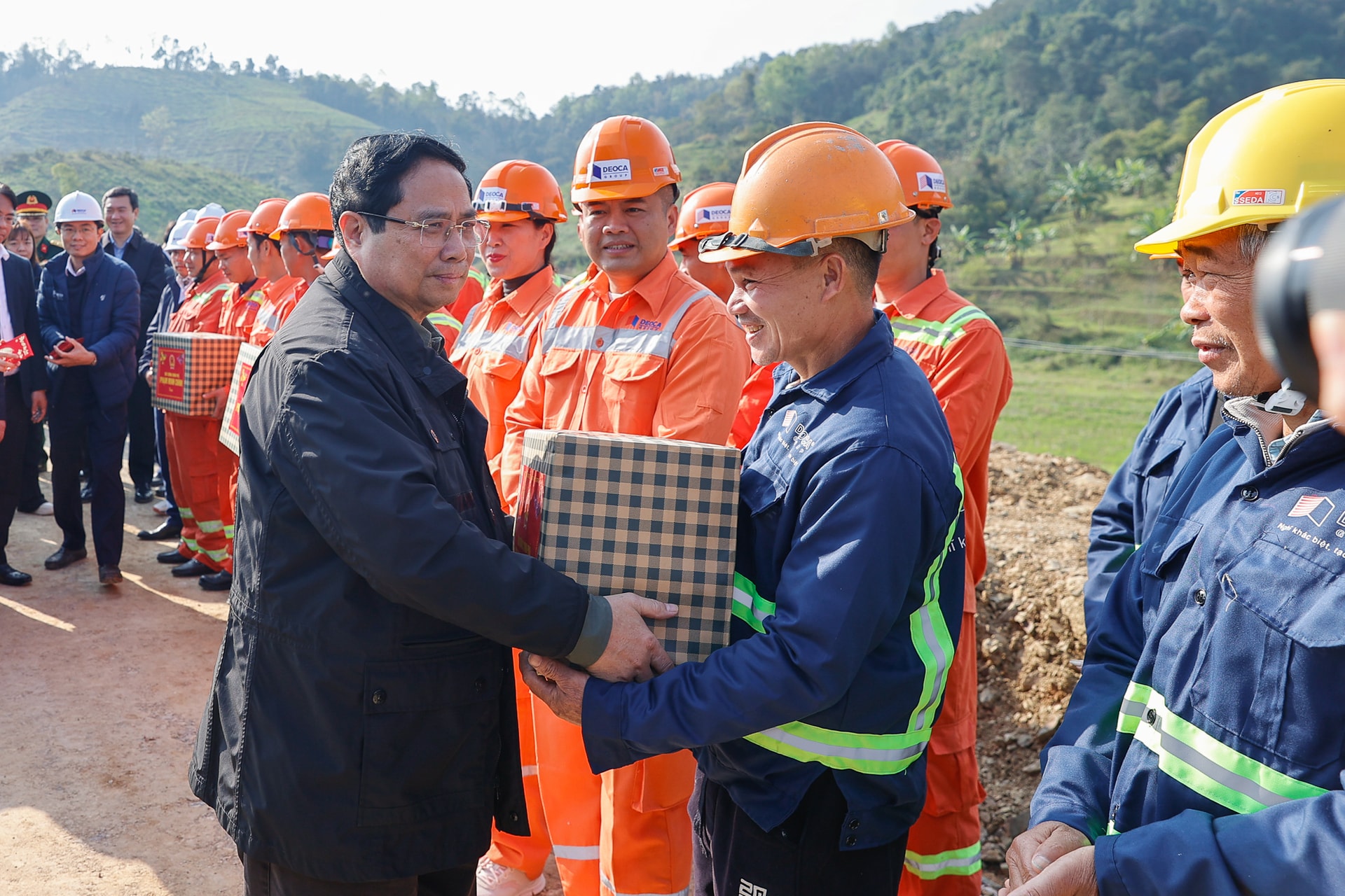 Thủ tướng: Khánh thành cao tốc Đồng Đăng – Trà Lĩnh và Hữu Nghị - Chi Lăng vào dịp 30/4- Ảnh 7.