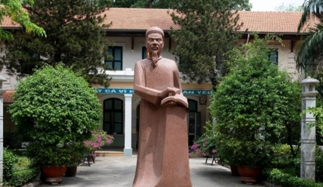 Nhà bác học tuổi Bính Ngọ của Việt Nam được đặt tên cho 40 ngôi trường, là Danh nhân văn hóa được UNESCO vinh danh