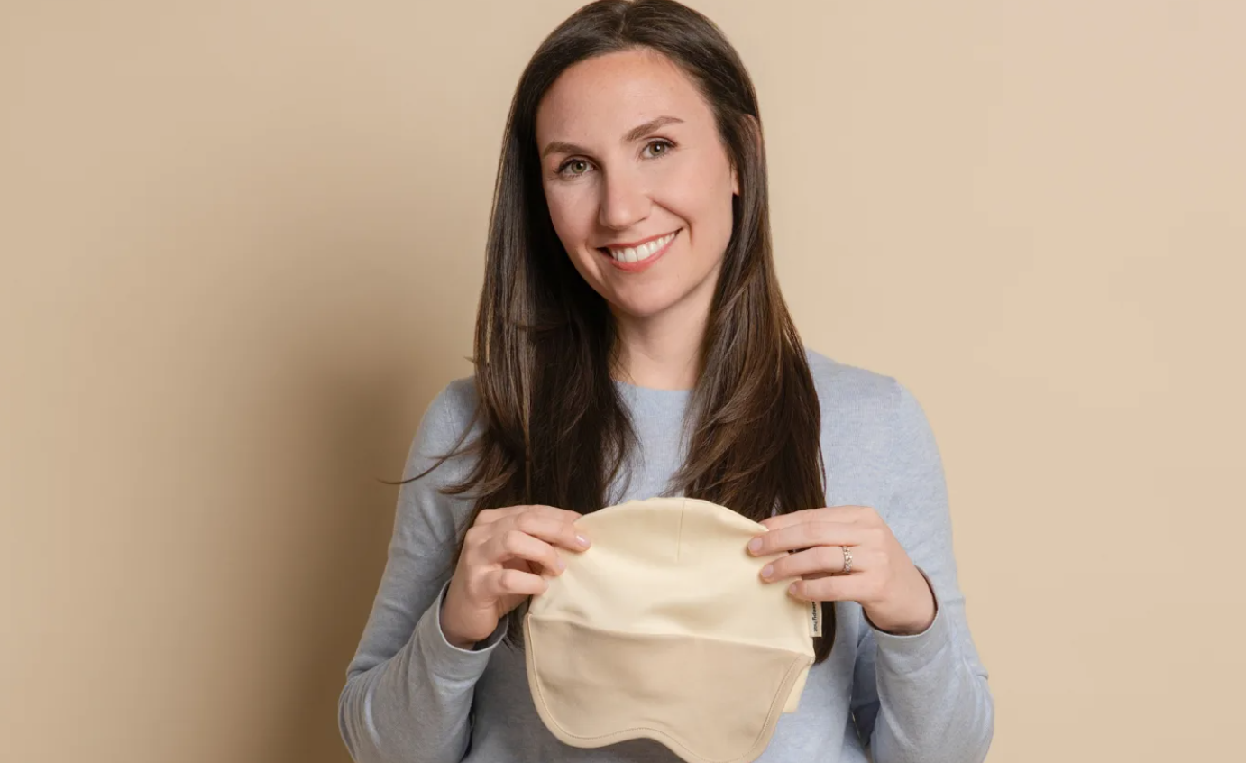 Bỏ việc lương cao để khởi nghiệp, U40 thành công biến 'nghề tay trái' thành doanh nghiệp kiếm về hơn 2 tỷ đồng/tháng