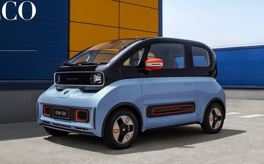 Mẫu ô tô điện giá chỉ 246 triệu, thiết kế rất tương lai, khách Việt trẻ tại đô thị nhìn sẽ thích: Nội thất rất công nghệ, pin LFP chạy xa tới 305km/1 lần sạc