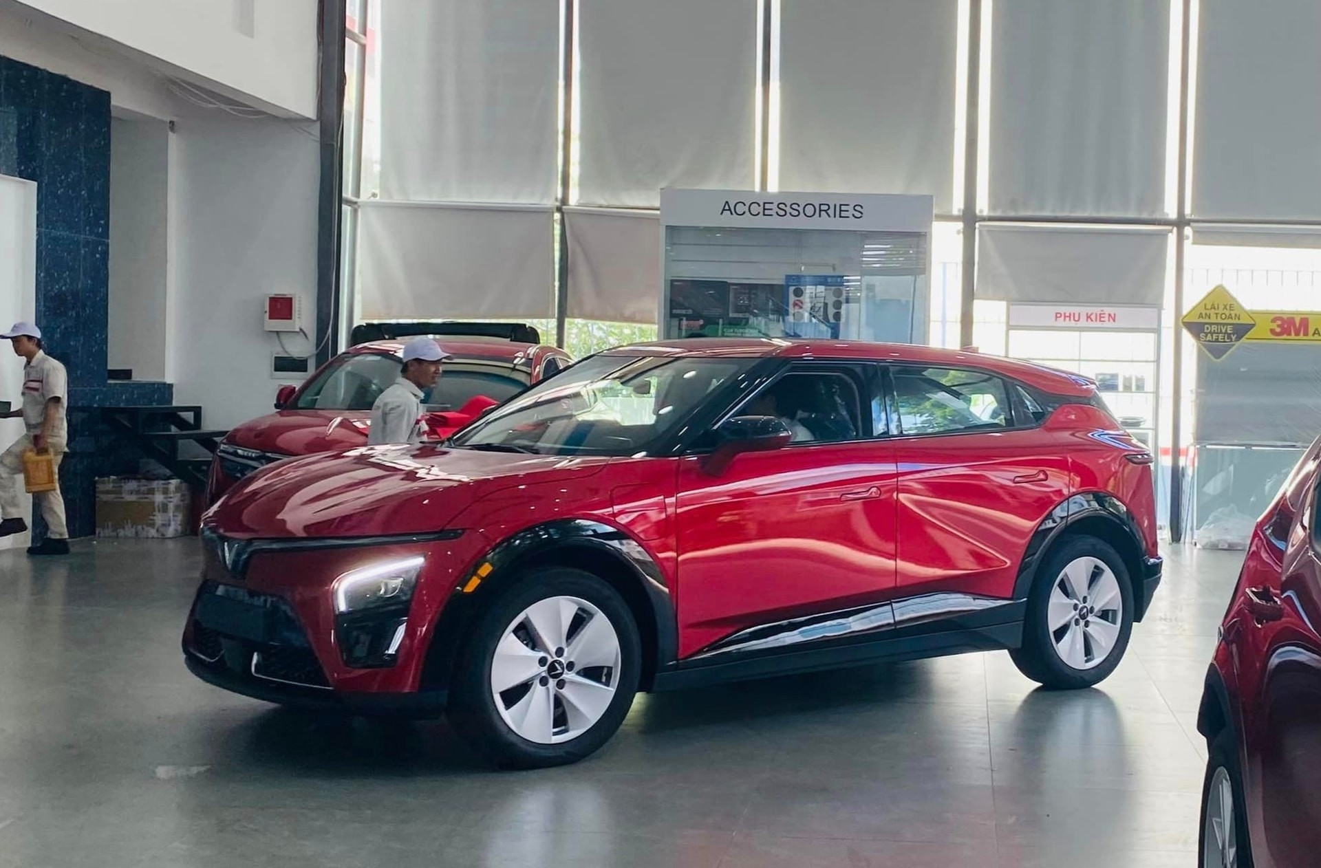 Sau 1 năm sử dụng và lăn bánh 60.000km, chủ xe VinFast VF 7 S quyết định bán: Tuyên bố rõ tình trạng chiếc xe cùng giá