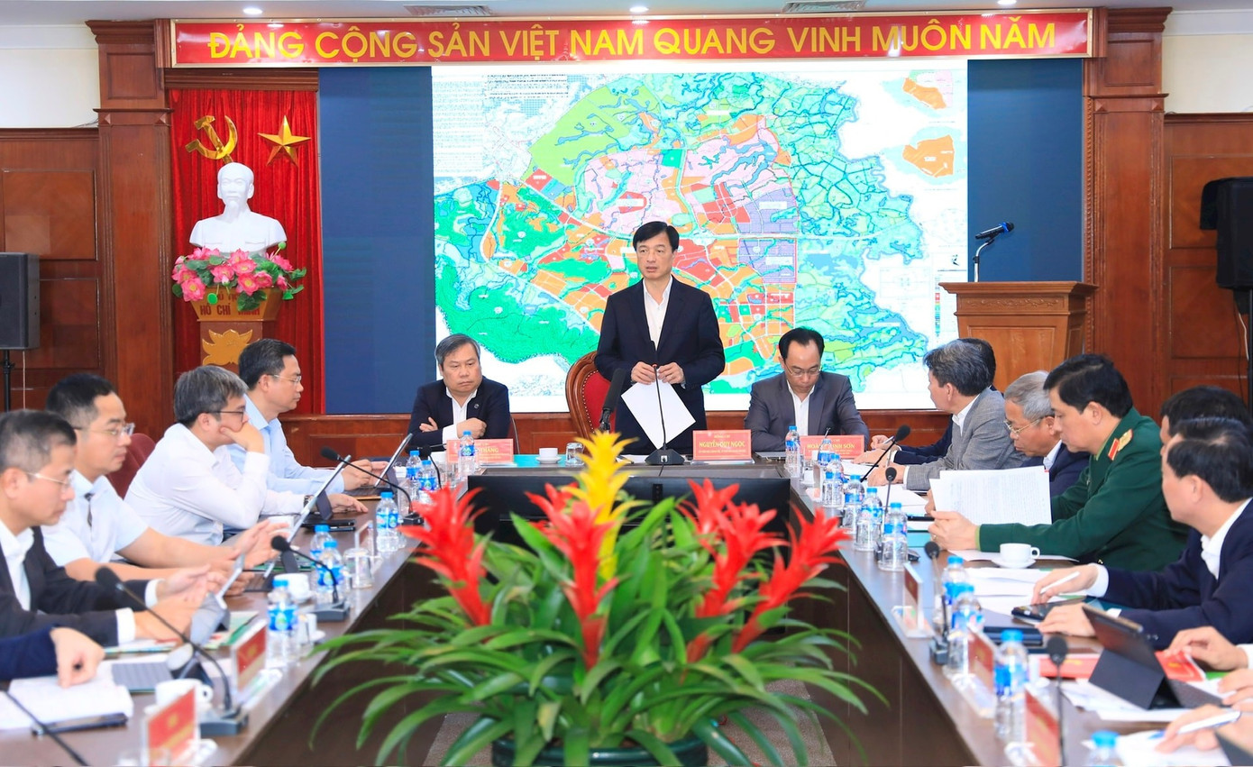 Bí thư Thành ủy Hà Nội Nguyễn Duy Ngọc phát biểu tại buổi làm việc. Ảnh: HNM. tienphong-242bthn.jpg
