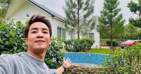 Nam nghệ sĩ đóng hài Tết xây nhà vườn gần 1.000m2 báo hiếu cha mẹ, khuôn viên rộng lớn trồng đủ cây trái