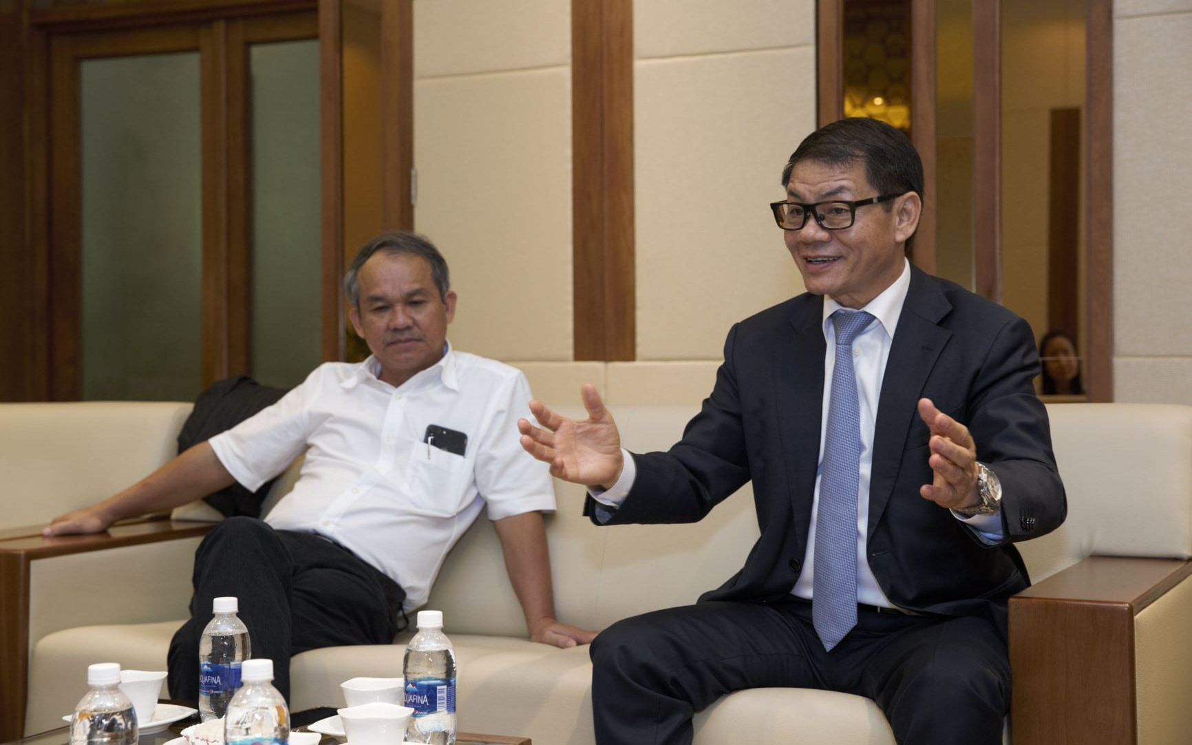 Khối ngoại mua ròng kỷ lục 32 triệu cổ phiếu công ty của Chủ tịch Trần Bá Dương