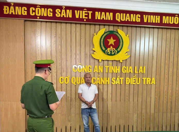 Bắt tạm giam Lê Hồng Chánh SN 1969