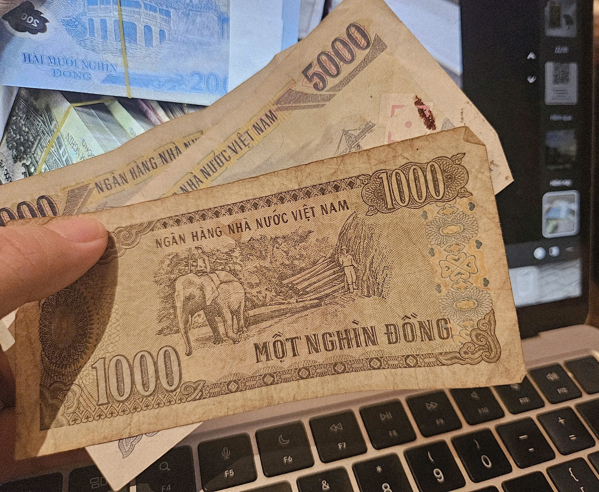 Thiếu tá công an cảnh báo: Bị lừa chỉ 1.000 đồng, người dân vẫn phải tố cáo