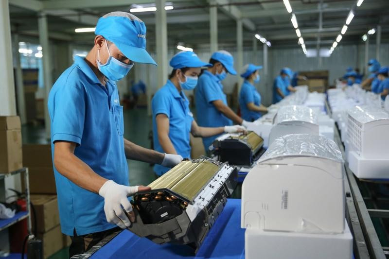 Lao động của doanh nghiệp FDI trong khu công nghiệp ở TPHCM. lao-dong.jpg