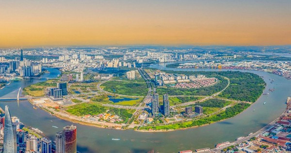 Thăm, chúc Tết THACO, lãnh đạo TP. HCM kỳ vọng doanh nghiệp mở rộng đầu tư các dự án đường sắt trọng điểm