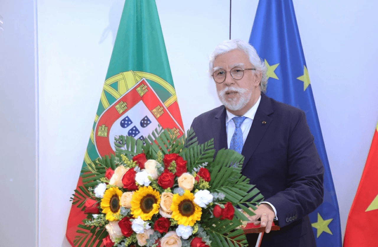 Đại sứ Bồ Đào Nha đầu tiên tại Việt Nam Joaquim Alberto de Sousa Moreira de Lemos. (Ảnh: Baoquocte) bo-dao-nha-2.png