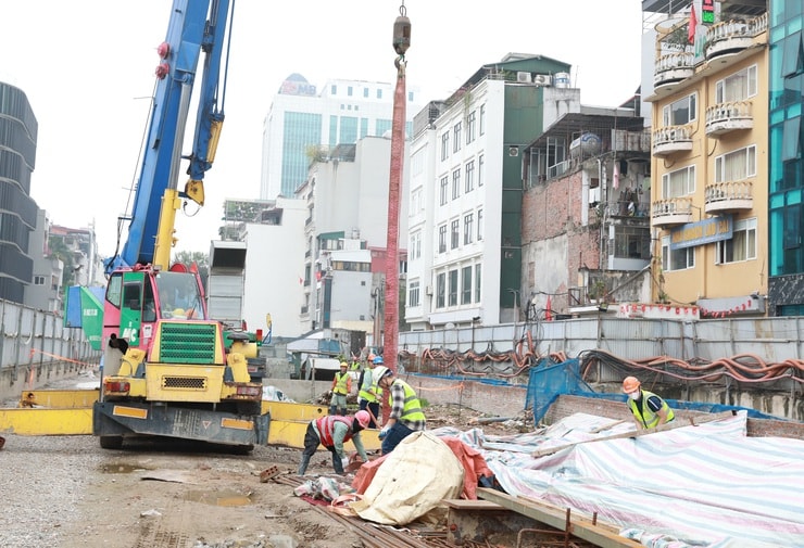 Công trường thi công dự án. Nguồn ảnh: Hanoi.gov.vn Công trường thi công dự án. Nguồn ảnh: Hanoi.gov.vn