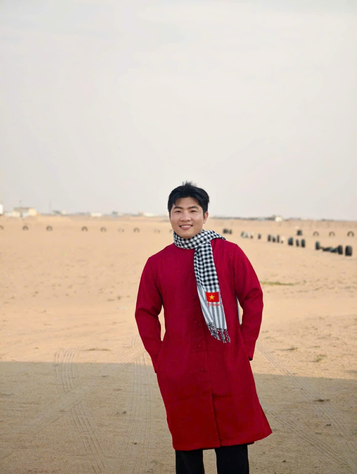 Bạn Đinh Hoàng Nghĩa - kiều bào Việt Nam tại Kuwait. Ảnh: NVCC. 641746047-3394017624099000-180977599582654400-n.jpg