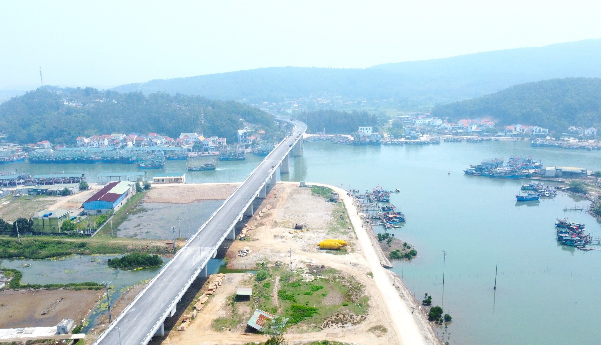 Sắp khánh thành tuyến đường hơn 4.600 tỷ đi ven biển miền Trung- Ảnh 1. Sắp khánh thành tuyến đường hơn 4.600 tỷ đi ven biển miền Trung- Ảnh 1.