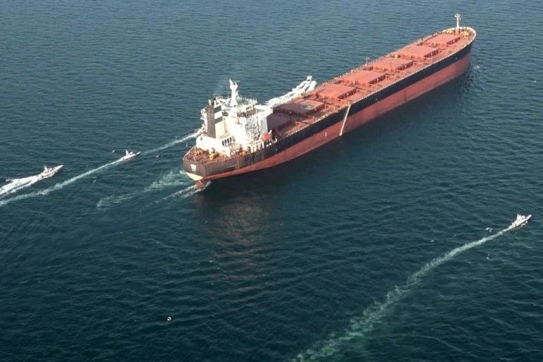 chien-su-iran-gia-dau-vang-usd-2.jpg