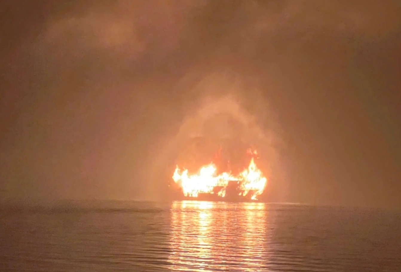 Kiểm tra, rà soát toàn bộ tàu du lịch trên vịnh biển ‘đẹp nhất thế giới’ của Việt Nam