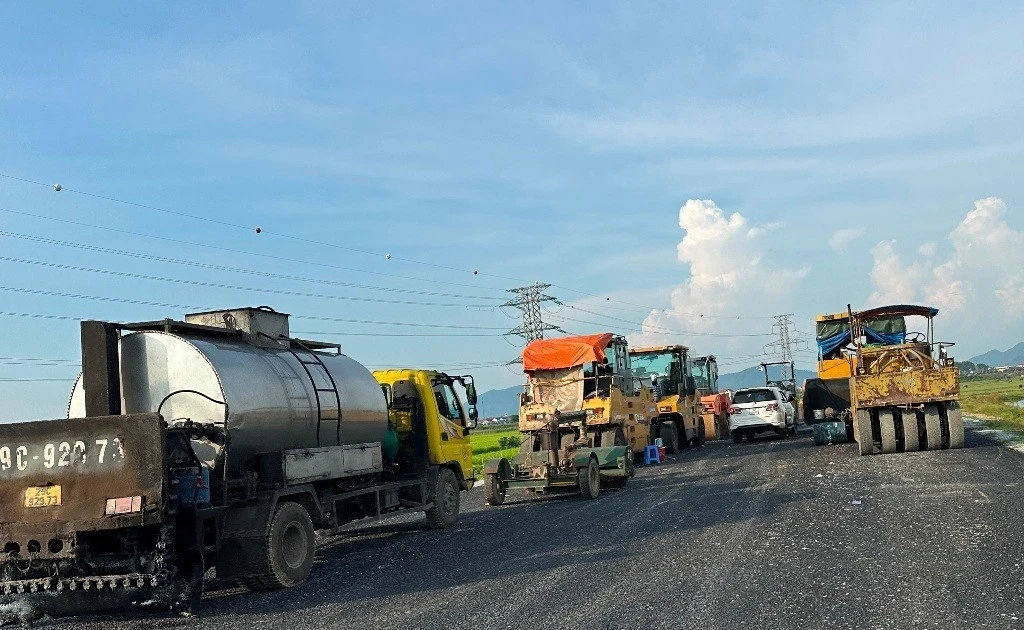 Hà Nội điều chỉnh thời gian hoàn thành GPMB đường Vành đai 4