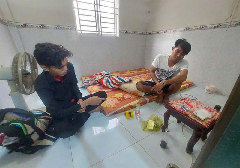 Khám xét khẩn cấp nhà riêng của Lê Thanh Tiến sinh năm 1996