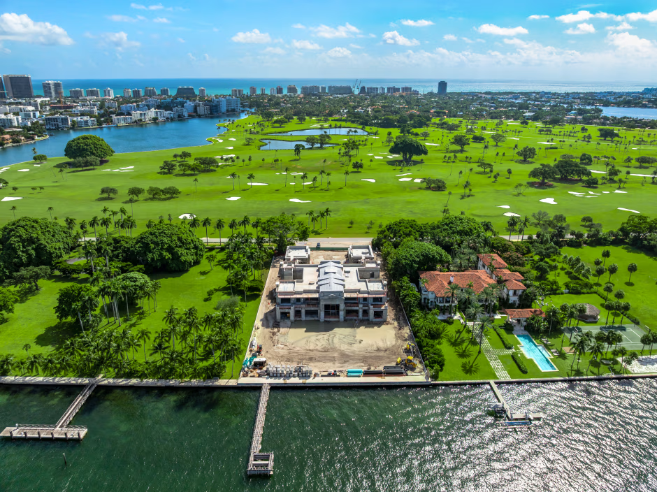 Căn biệt thự diện tích gần 2.800m2 bán thành công với giá 4.400 tỷ đồng, người mua là CEO nổi tiếng