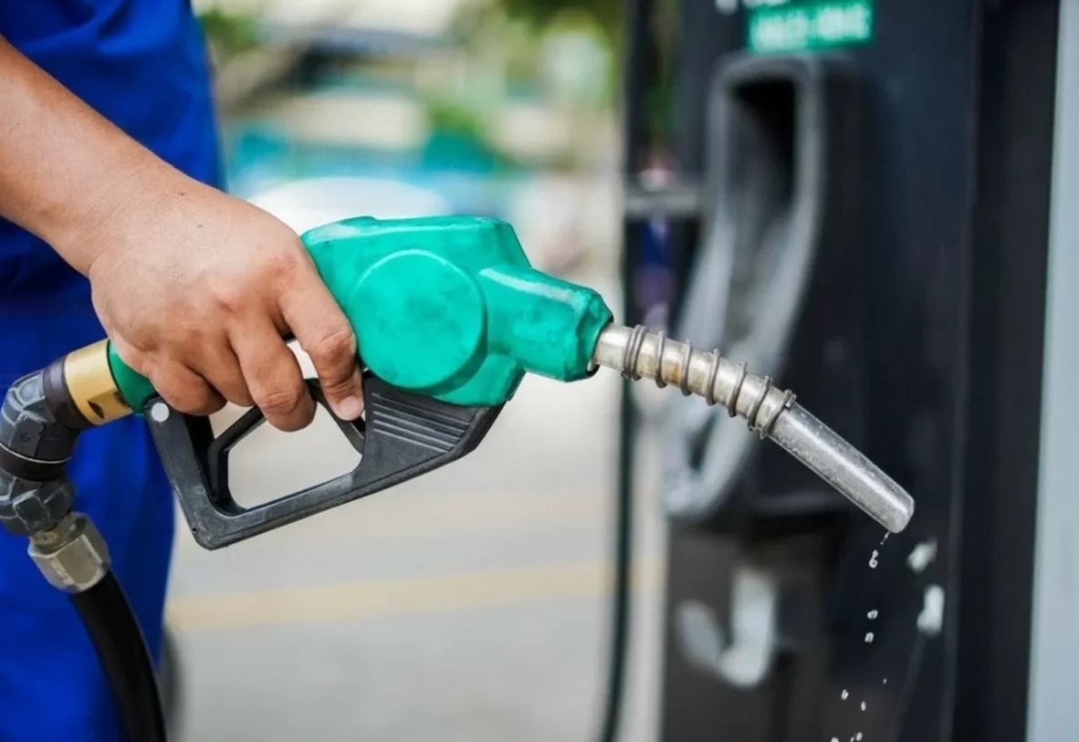 Một doanh nghiệp bất ngờ 'quay xe' không lâu sau thông báo ngừng bán lẻ xăng dầu