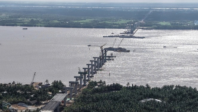 Việt Nam sắp có cây cầu 8.000 tỷ nối thông 2 tỉnh thành miền Tây, xóa bỏ toàn bộ các bến phà lâu đời- Ảnh 1.