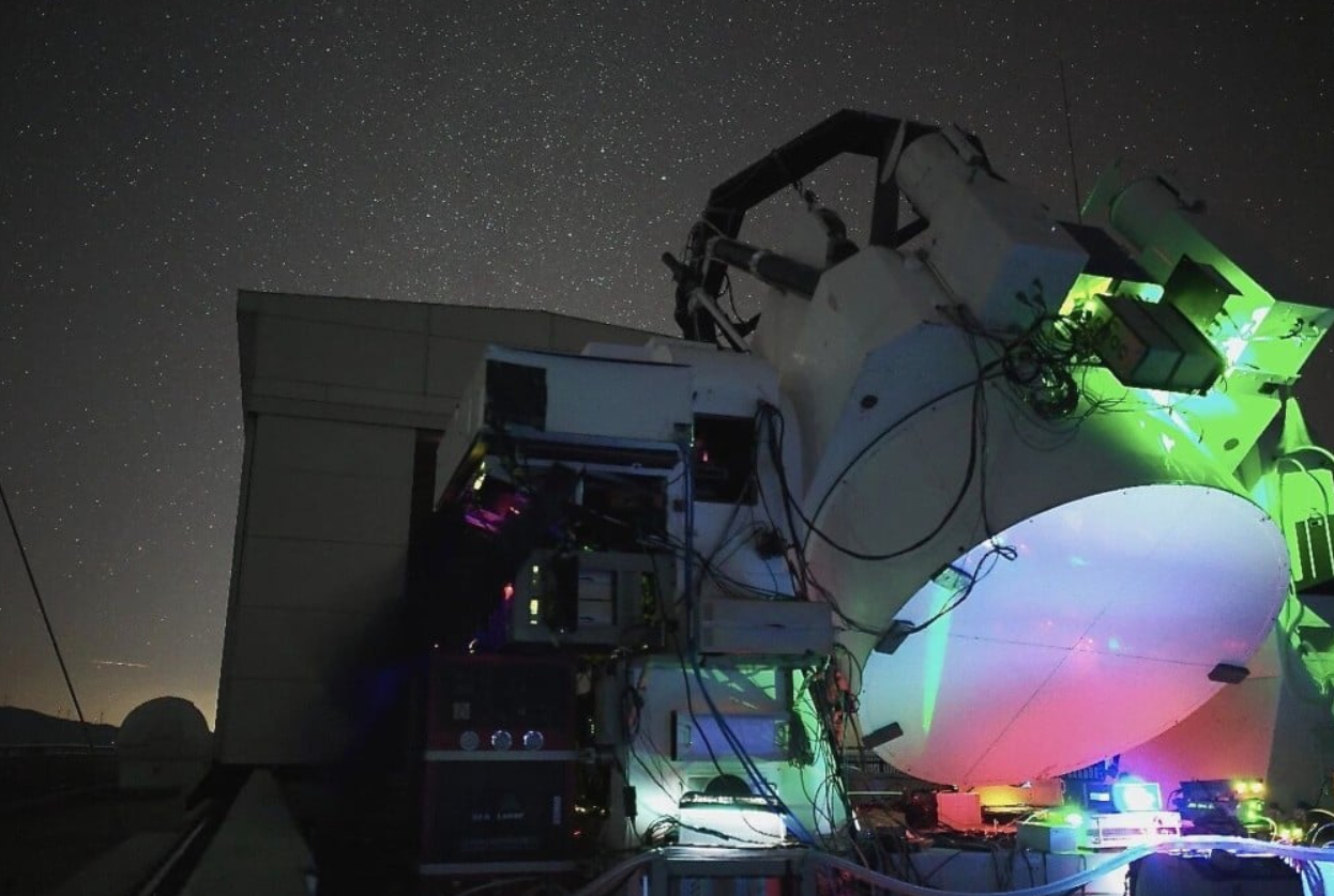 Chưa từng có trong lịch sử: Láng giềng Việt Nam thành công duy trì kết nối vệ tinh cách Trái Đất 40.000km suốt nhiều giờ