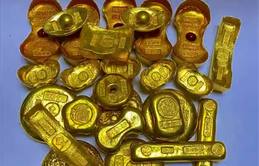 Phong tỏa khẩn cấp hơn 11kg vàng, 146kg bạc do người nông dân phát hiện khi đào móng nhà