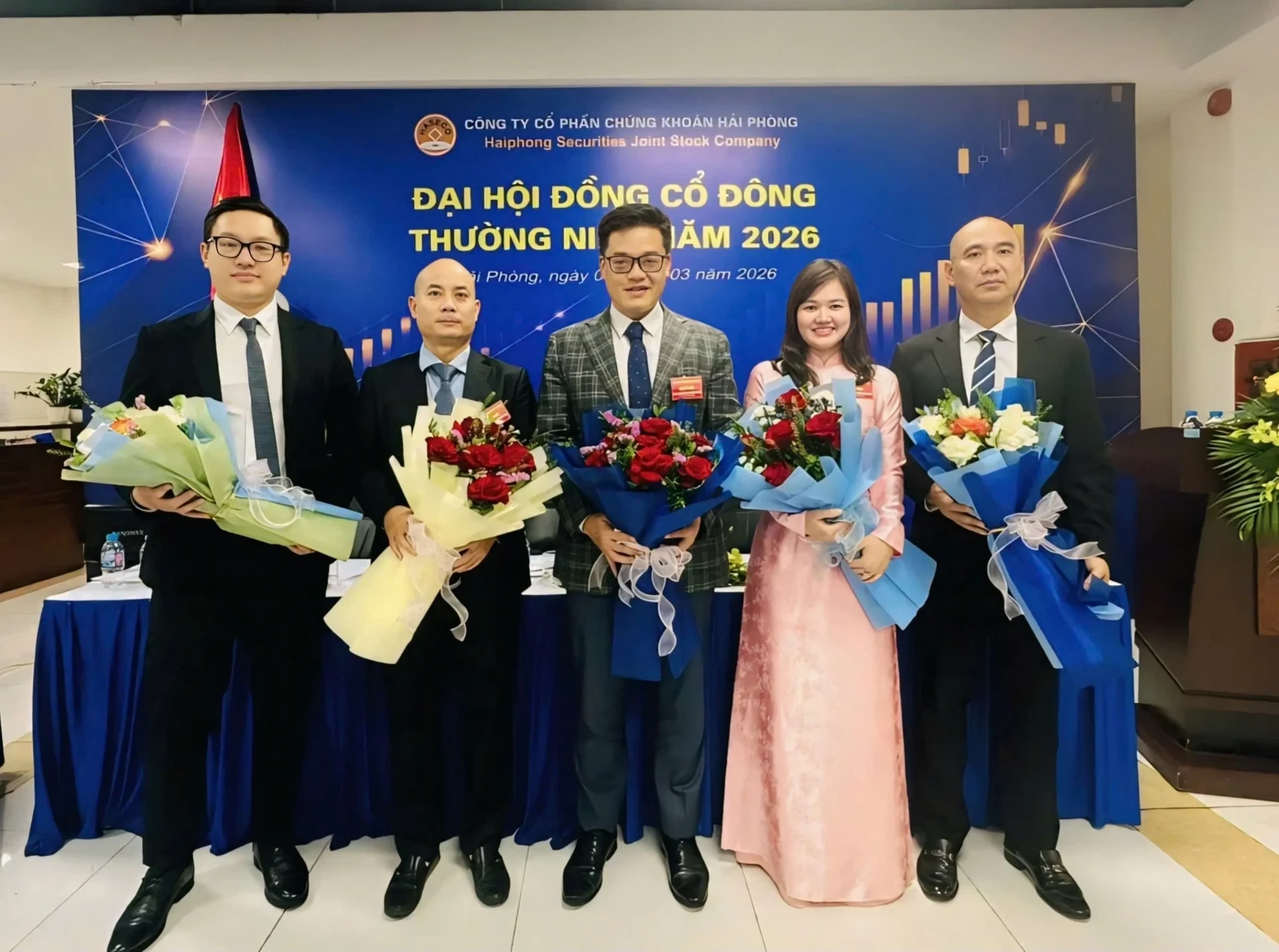 Hai nhân sự Eximbank vào ghế HĐQT một công ty chứng khoán
