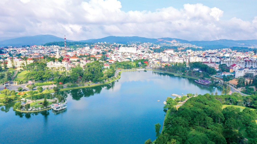 Việt Nam sắp có thêm sân bay quốc tế gần 4.000 tỷ: Động lực mới cho du lịch và kinh tế vùng, tọa lạc tại tỉnh lớn nhất Việt Nam- Ảnh 1. Việt Nam sắp có thêm sân bay quốc tế gần 4.000 tỷ: Động lực mới cho du lịch và kinh tế vùng, tọa lạc tại tỉnh lớn nhất Việt Nam- Ảnh 1.
