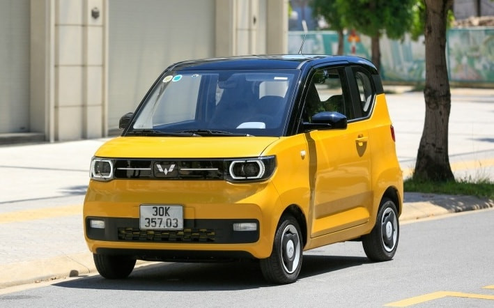 ev-2-cua-1.jpg
