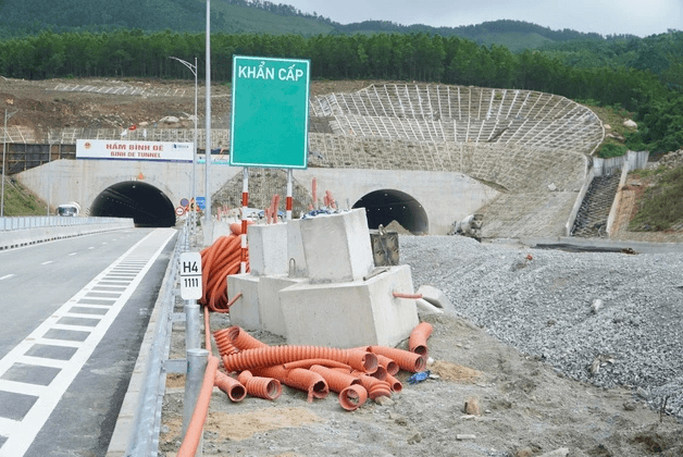 Cao tốc 20.400 tỷ giảm tải cho tuyến quốc lộ dài nhất cả nước lỡ hẹn thông xe- Ảnh 1. Cao tốc 20.400 tỷ giảm tải cho tuyến quốc lộ dài nhất cả nước lỡ hẹn thông xe- Ảnh 1.