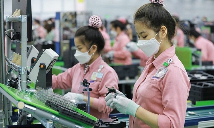 Việt Nam nhập siêu gần 3 tỷ USD trong hai tháng đầu năm