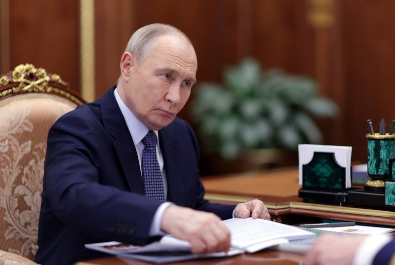 Tổng thống Nga Vladimir Putin. (Ảnh: Reuters) 69ae9cfa0c323549ce390d6d.jpg