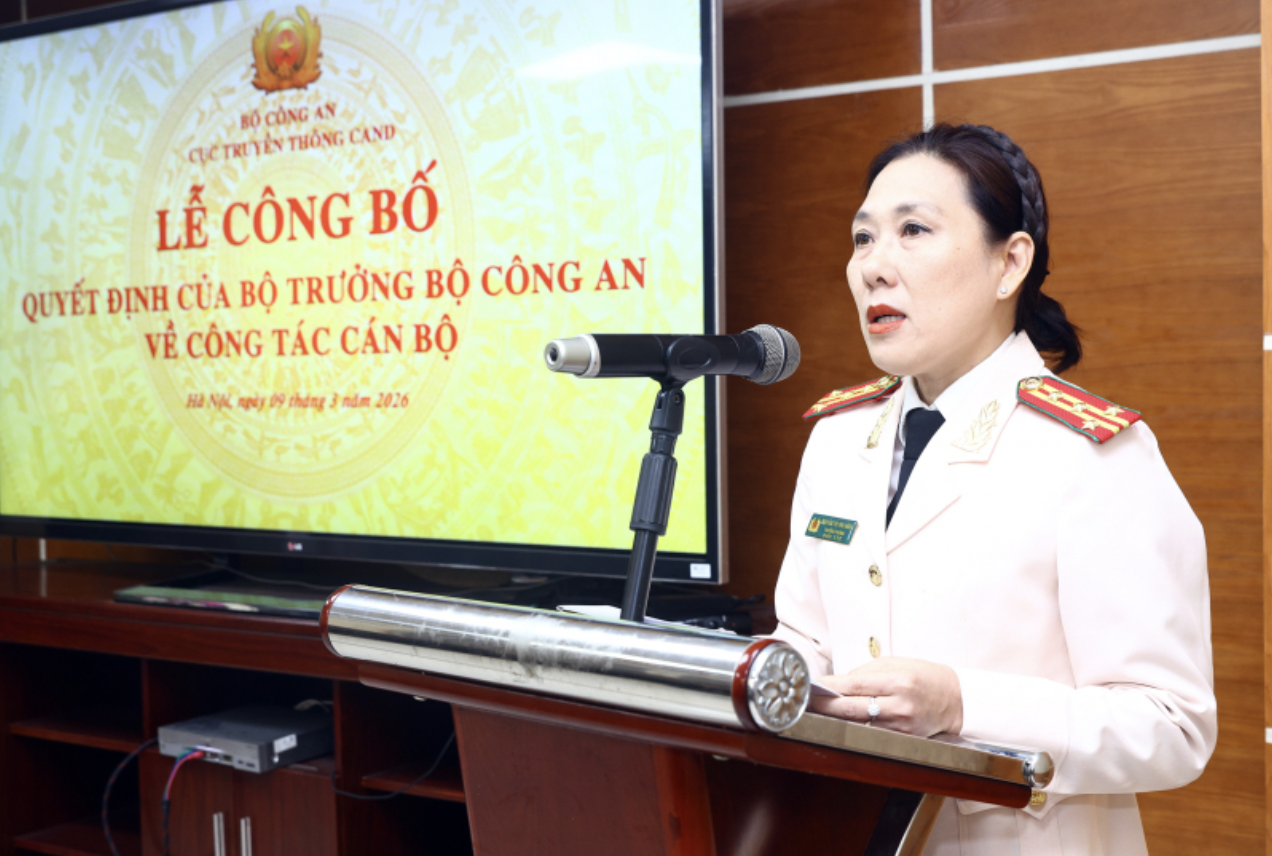 Tân Phó Cục trưởng Nguyễn Thị Thu Hằng nhấn mạnh quyết tâm nâng cao chất lượng, hiệu quả công tác báo chí – truyền thông CAND. anh-chup-man-hinh-2026-03-09-luc-174115.png