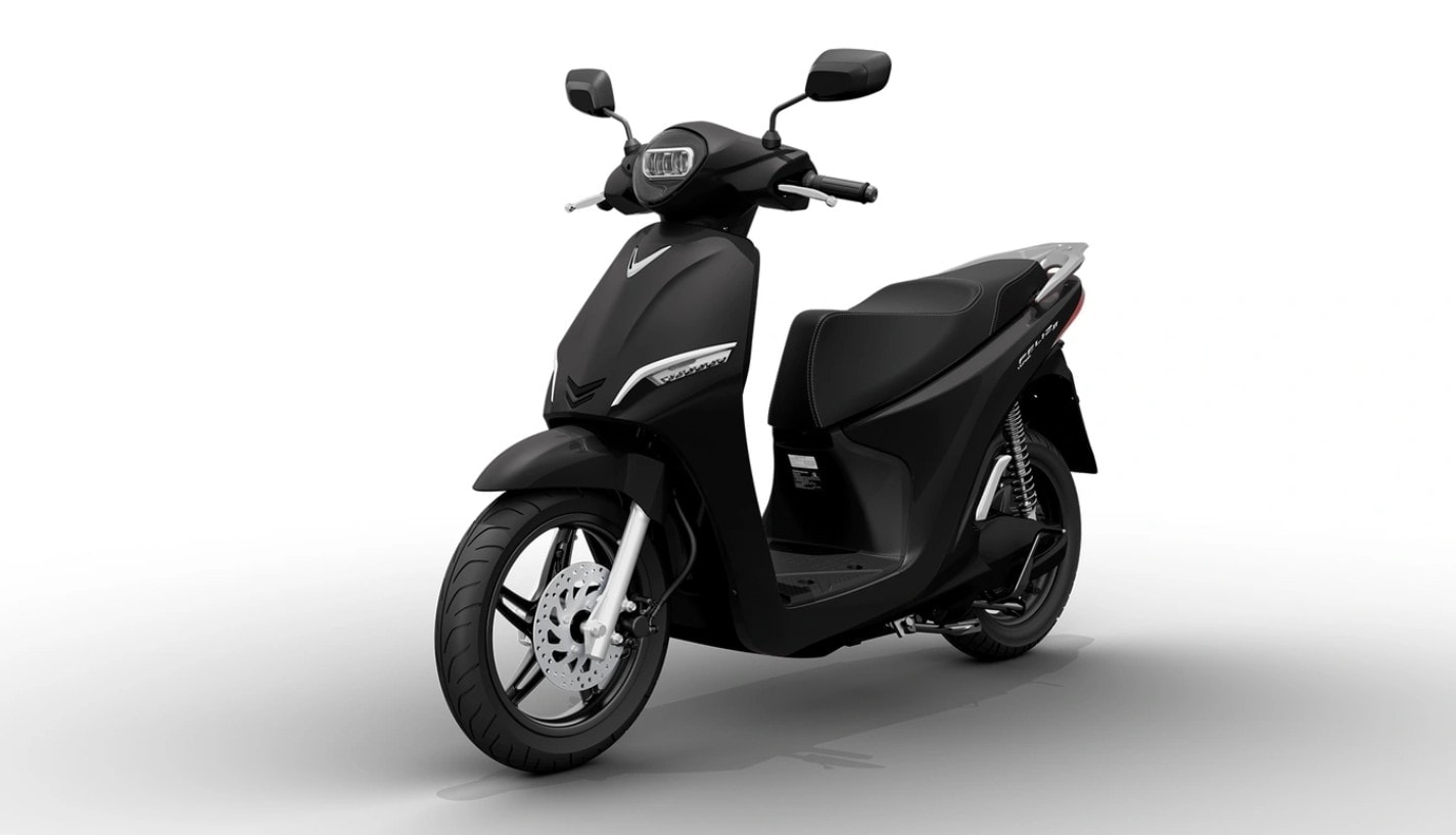 Hà Nội cấm xe xăng, Grab khuyến khích dùng xe điện Trung Quốc, Xanh SM kêu gọi dùng hàng Việt Nam