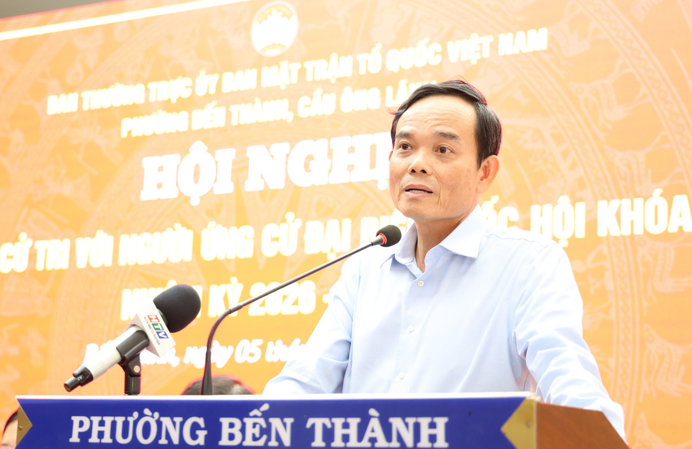 Bí thư Thành ủy TPHCM Trần Lưu Quang trong buổi tiếp xúc cử tri hai phường Bến Thành, Cầu Ông Lãnh mới đây. Ảnh: Ngô Tùng 2t8a0745.jpg