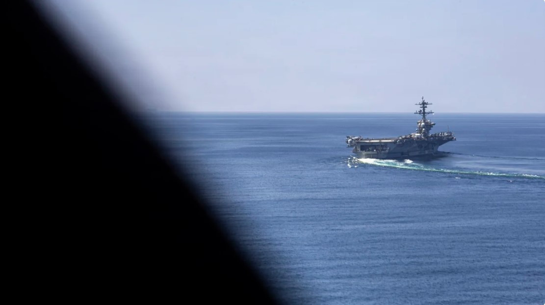 Tàu sân bay USS Abraham Lincoln. (Ảnh: US Navy) tau-san-bay.jpg