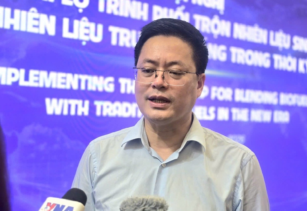 Giải pháp 'cứu cánh' giúp giảm áp lực nguồn cung xăng khoáng, Thứ trưởng Bộ  Công thương yêu cầu 'càng sớm càng tốt'